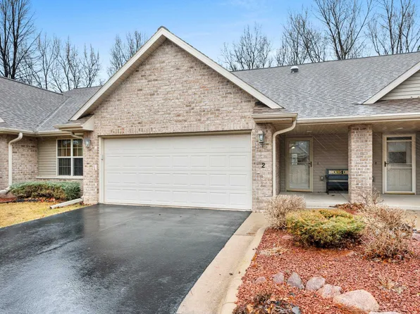 2455 Remington Rd, Green Bay, WI 54302