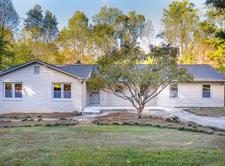 6410 Snelling Mill Rd, Flowery Branch, GA 30542