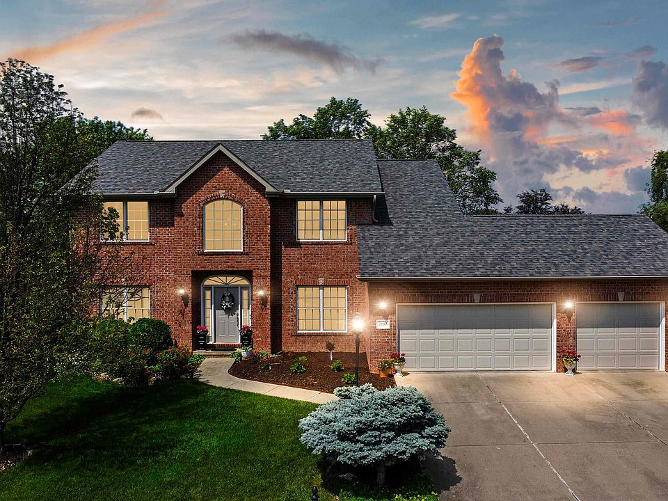 7017 N Vauxhall Pl, Peoria, IL 61615 Zillow