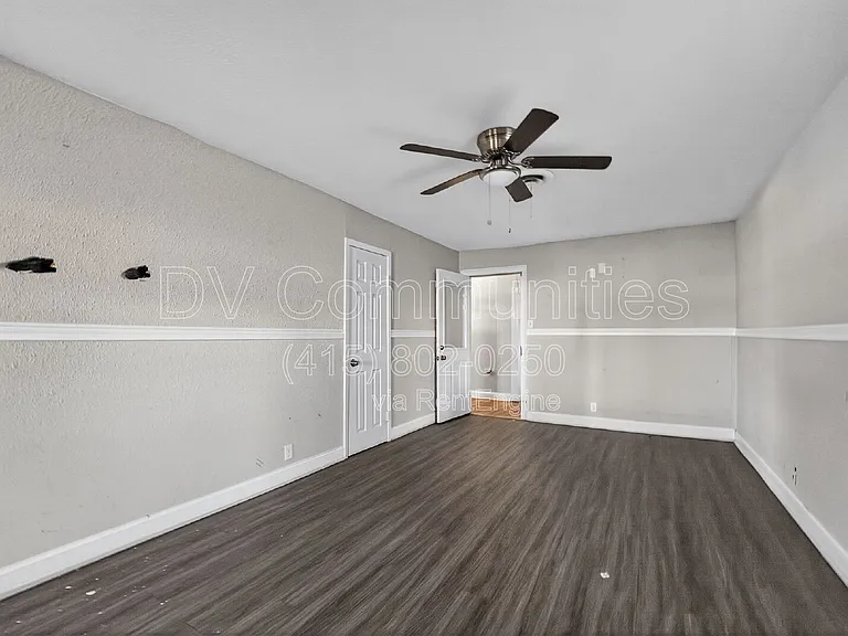 3901 Dakota Trl — Photo 26