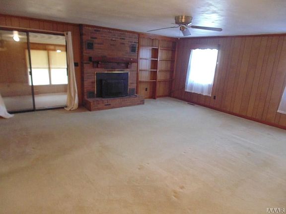 5th image of 229 Cooke Cir