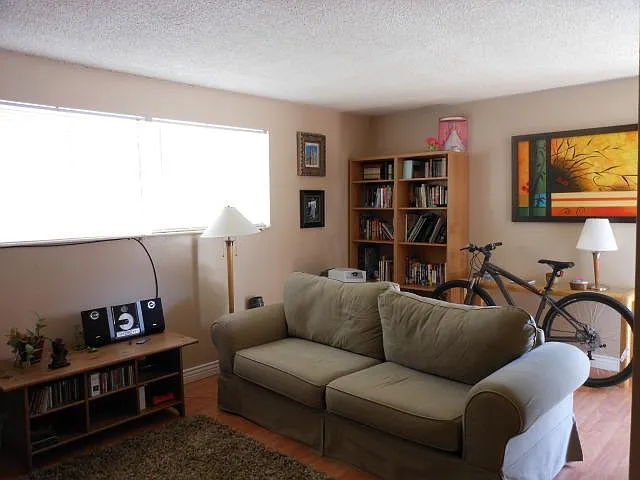 141 E Coatsville Ave #B — Photo 6