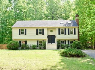 402 Cambridge Dr, Lynchburg, VA 24502