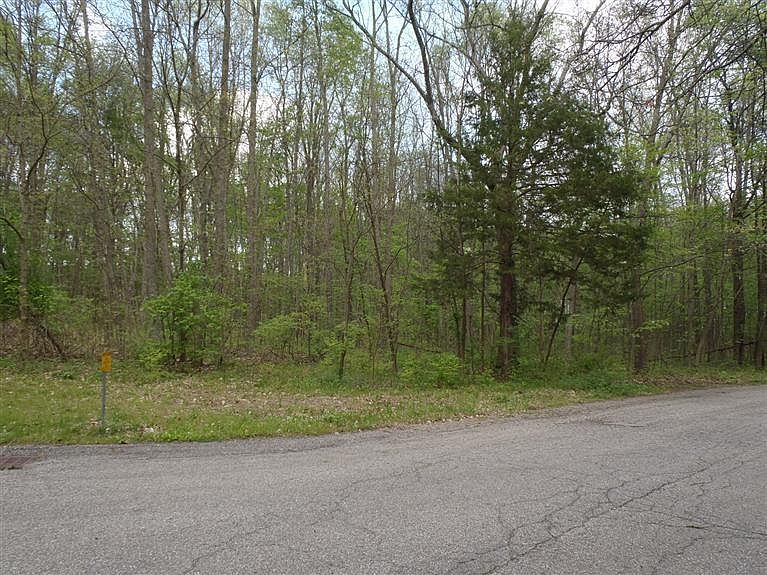 2nd image of Fernwood Dr