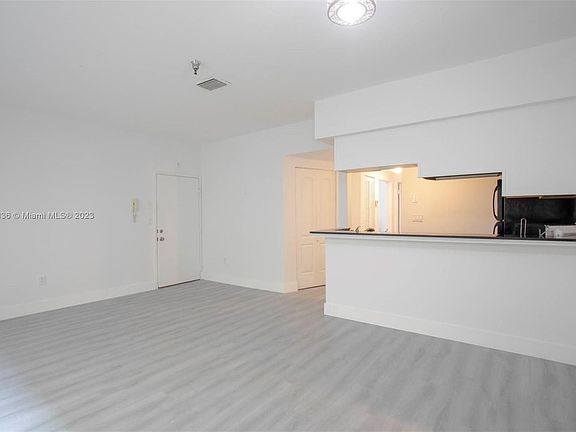 4th image of 1350 Pennsylvania Ave APT 104