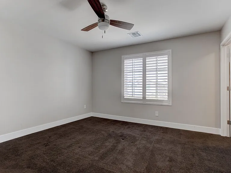 9020 Nopah Peak Ct — Photo 28