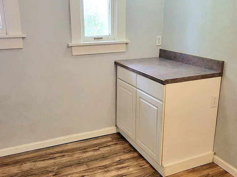 450 Hamilton Ave — Photo 10