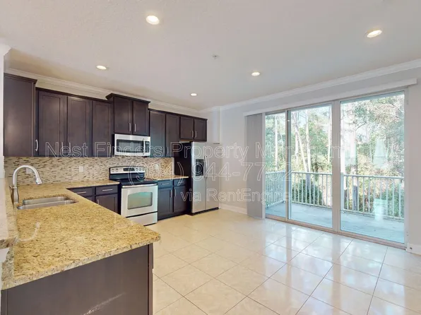 4421 Ellipse Dr, Jacksonville, FL 32246