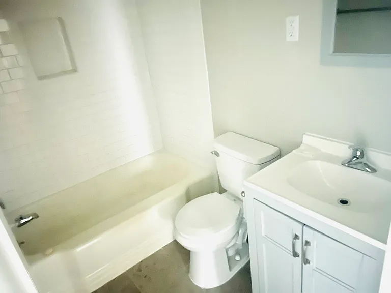 415 Louise Ave — Photo 6