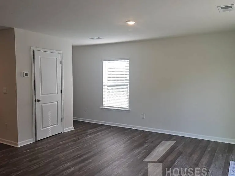 119 Cranford Rd — Photo 7