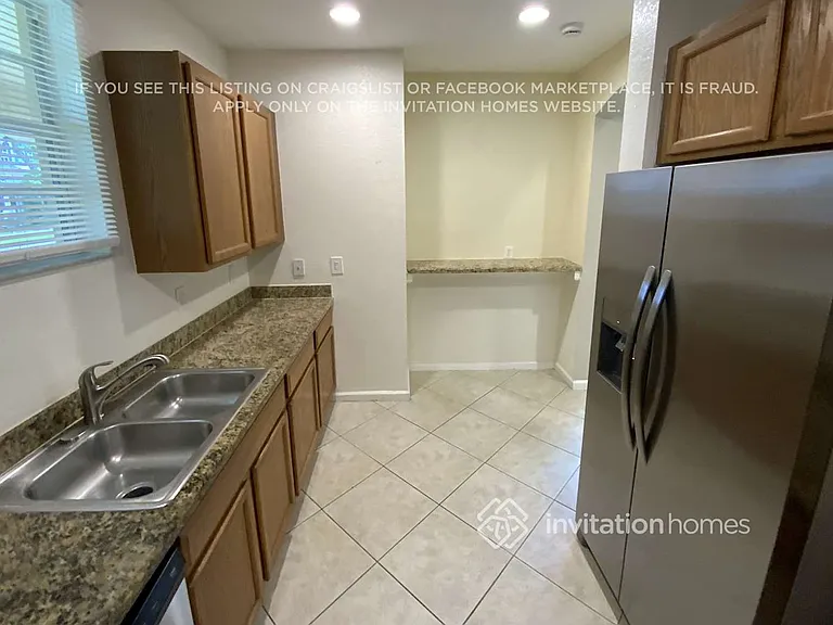 4553 Highgate Dr #B — Photo 7