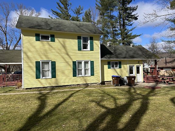 3rd image of 518 Dairy St