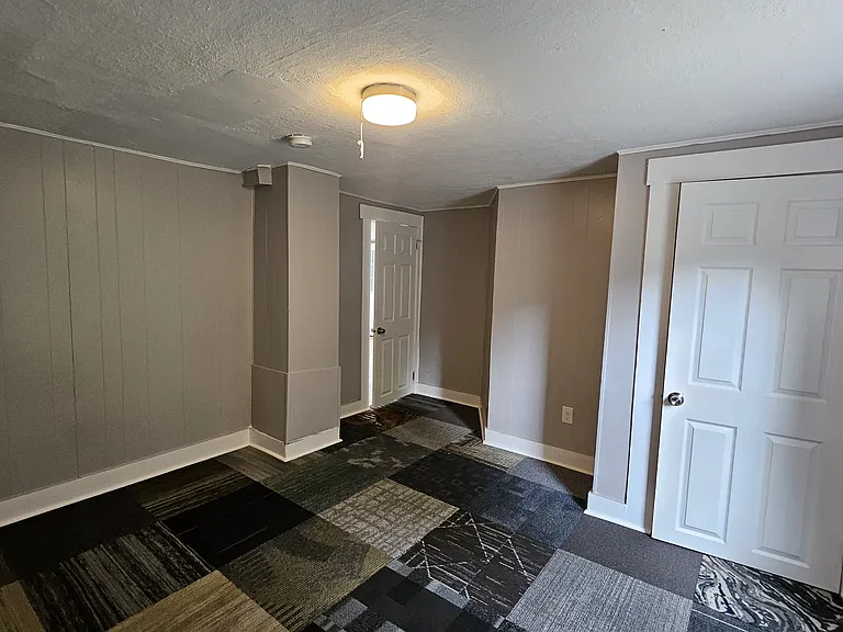 9 Chester St #1 — Photo 5