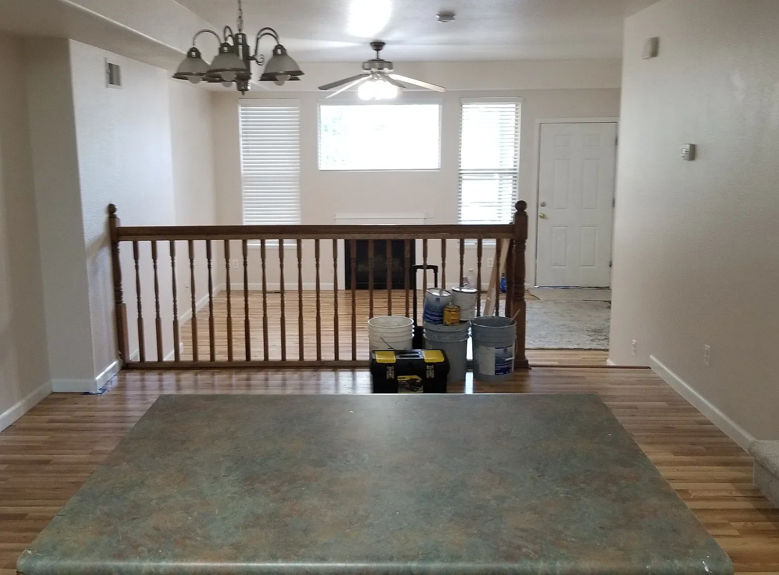 3 bed, 2.5 bath, 1800 sqft, $2,500 — Photo 4