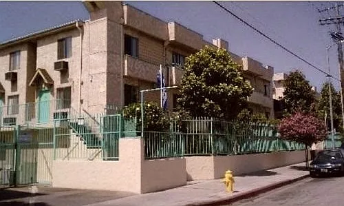 Village Glen Apartments — Photo 1