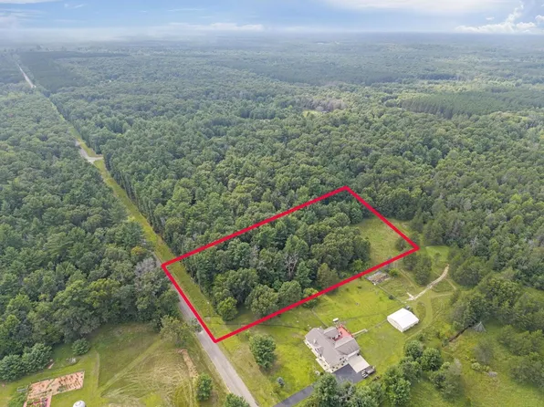 3.02 Badger Drive, Hancock, WI 54943