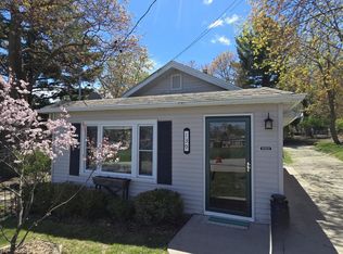 139 Hickory St, Williams Bay, WI 53191