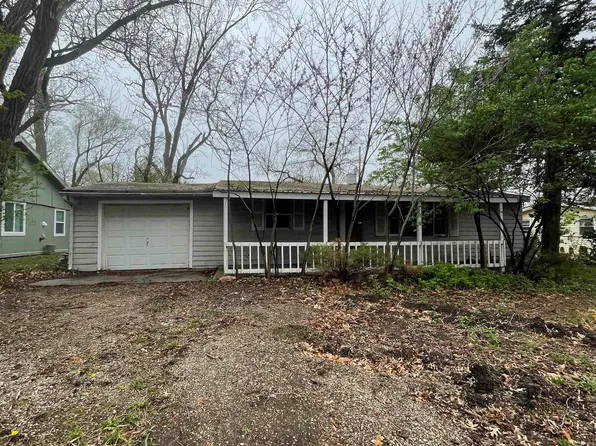 1609 Cadet Ave, Lawrence, KS 66044