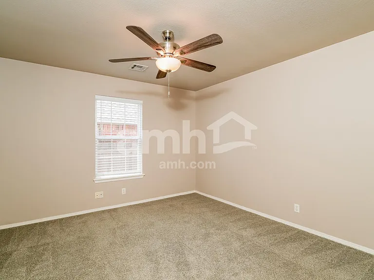 8101 S Elder Ave — Photo 17