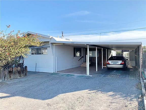 2nd image of 904 Coral Reef Dr