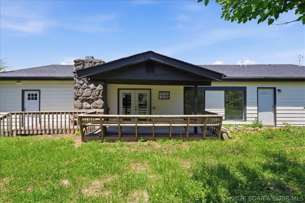 1024 E Jay St, Eldon, MO - View 5