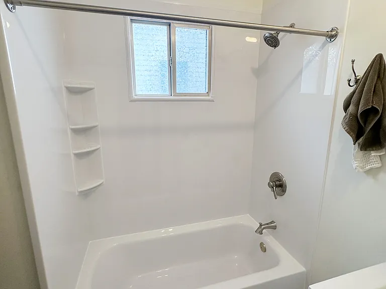 46 W Evelyn Ave — Photo 9