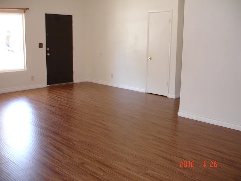 115 N Donna St