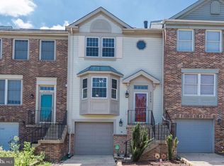 21744 Leatherleaf Cir, Sterling, VA 20164