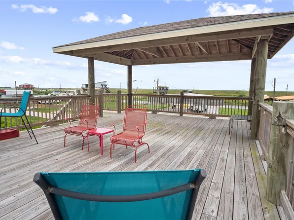 1363 Van Sant, Gilchrist, TX 77617