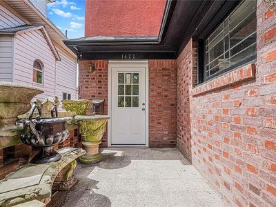1422 E 27th St, Brooklyn, NY, 11210