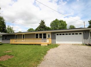 827 Denecourt Ave, Jackson, MI 49202