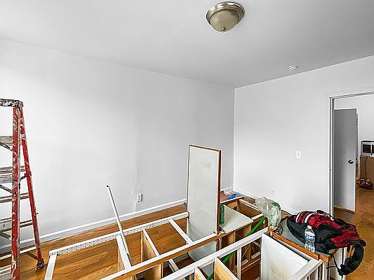 4th image of 1722 Amsterdam Ave APT 2FN