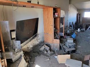 2300 Olivera Rd, Phelan, CA 92371