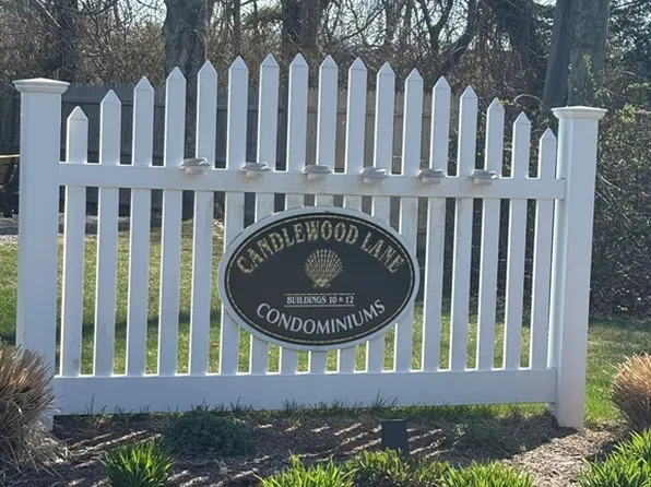 12 Candlewood Ln APT 2, Dennis Port, MA 02639