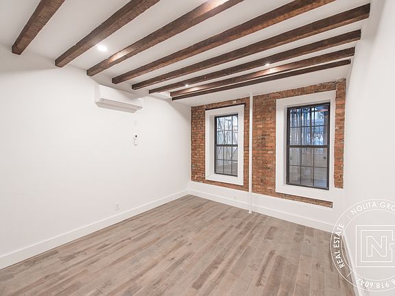 3rd image of 152 W 49th St #2FA