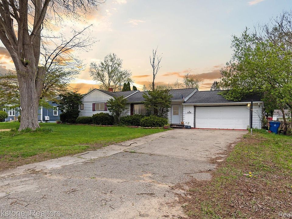 1st image of 5544 Aylesbury Dr
