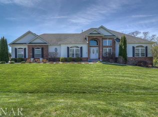 15930 Pebble Beach Rd, Bloomington, IL 61705