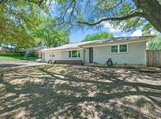 1805 Dakar Rd, Fort Worth, TX 76116