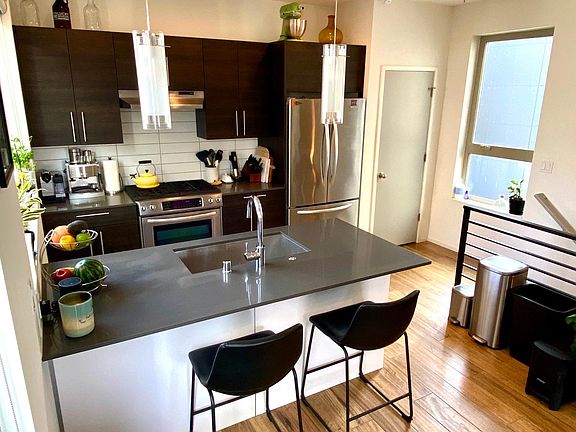 4th image of 6725 Alonzo Ave NW