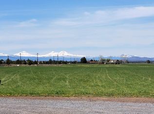12207 SW Riggs Rd, Powell Butte, OR 97753