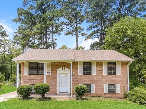 4133 Conley Cir, Conley, GA 30288