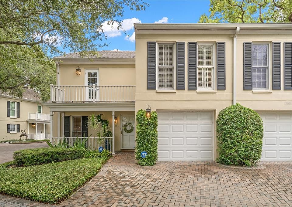 1st image of 3524 Village Way