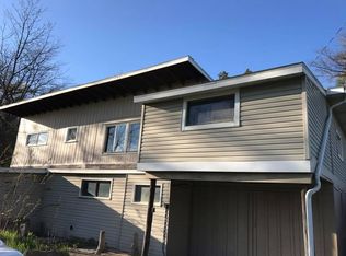 5237 Dumon Rd, Belding, MI 48809