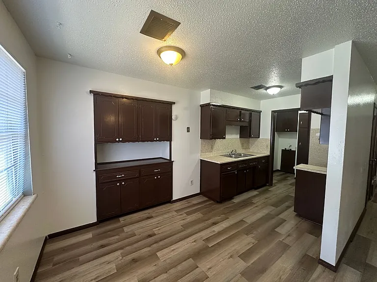 321 W Michael Dr — Photo 11