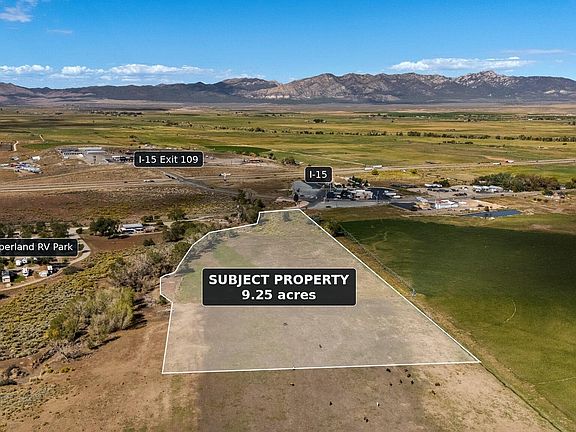 2nd image of 1599 S Old Highway 91