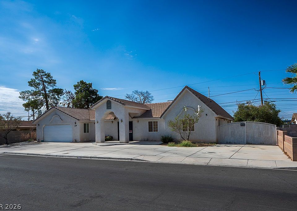 2nd image of 4385 Welter Ave