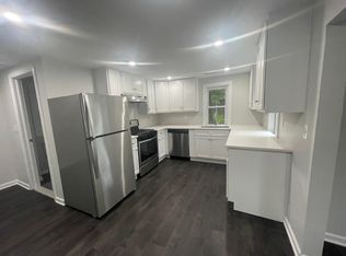 208 Prospect St #1, Ansonia, CT 06401