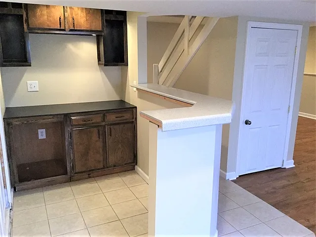 94 Fleming Dr — Photo 15