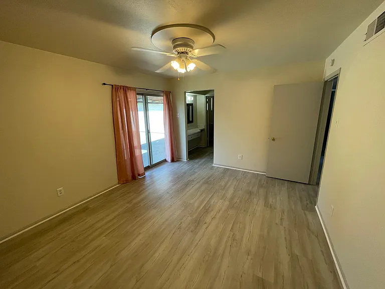 14046 Rolling Hills Ln — Photo 14