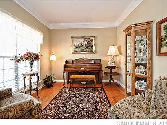 2nd image of 13159 Wilburn Park Ln